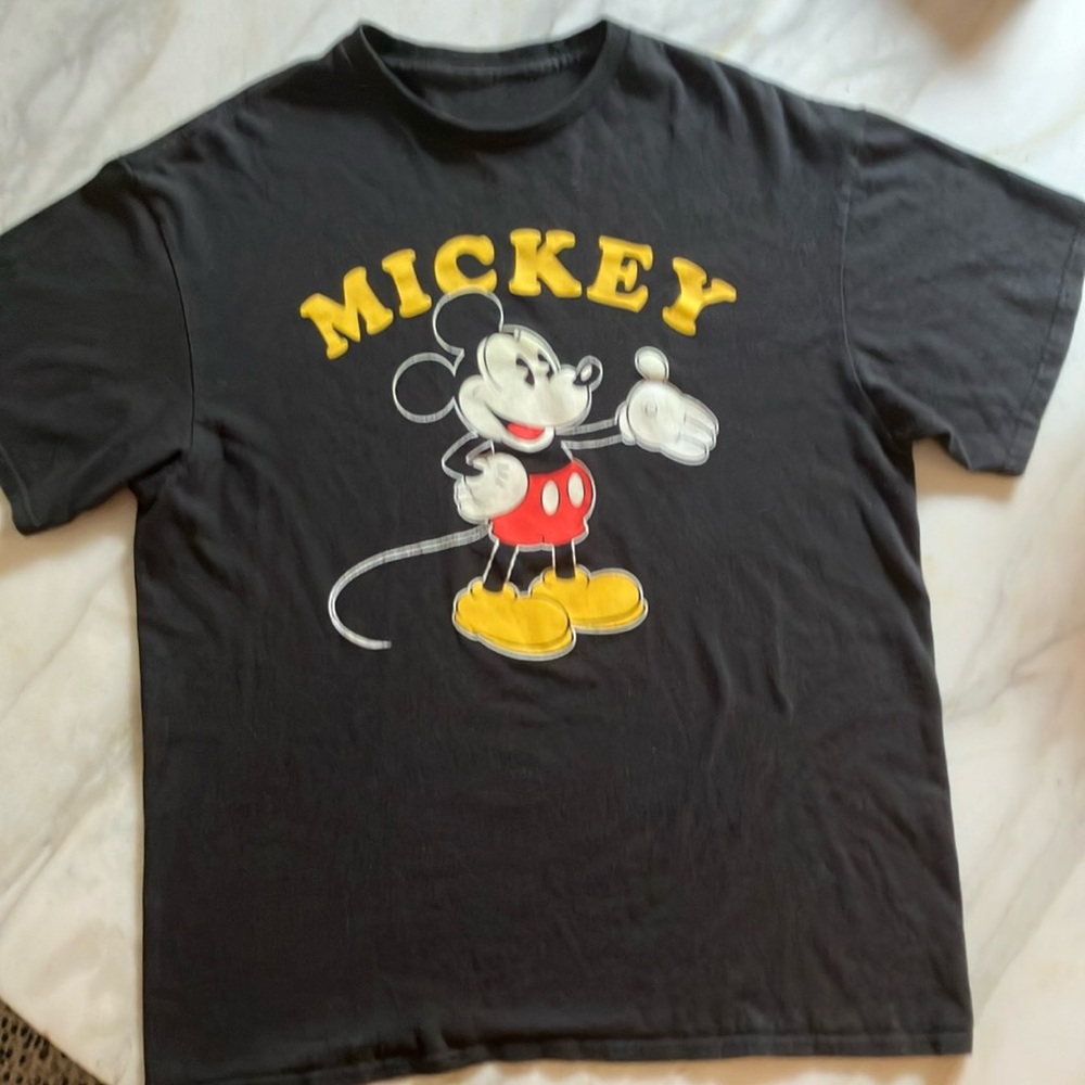 Vintage Mickey Mouse Black Unisex Tee Shirt  disney adults